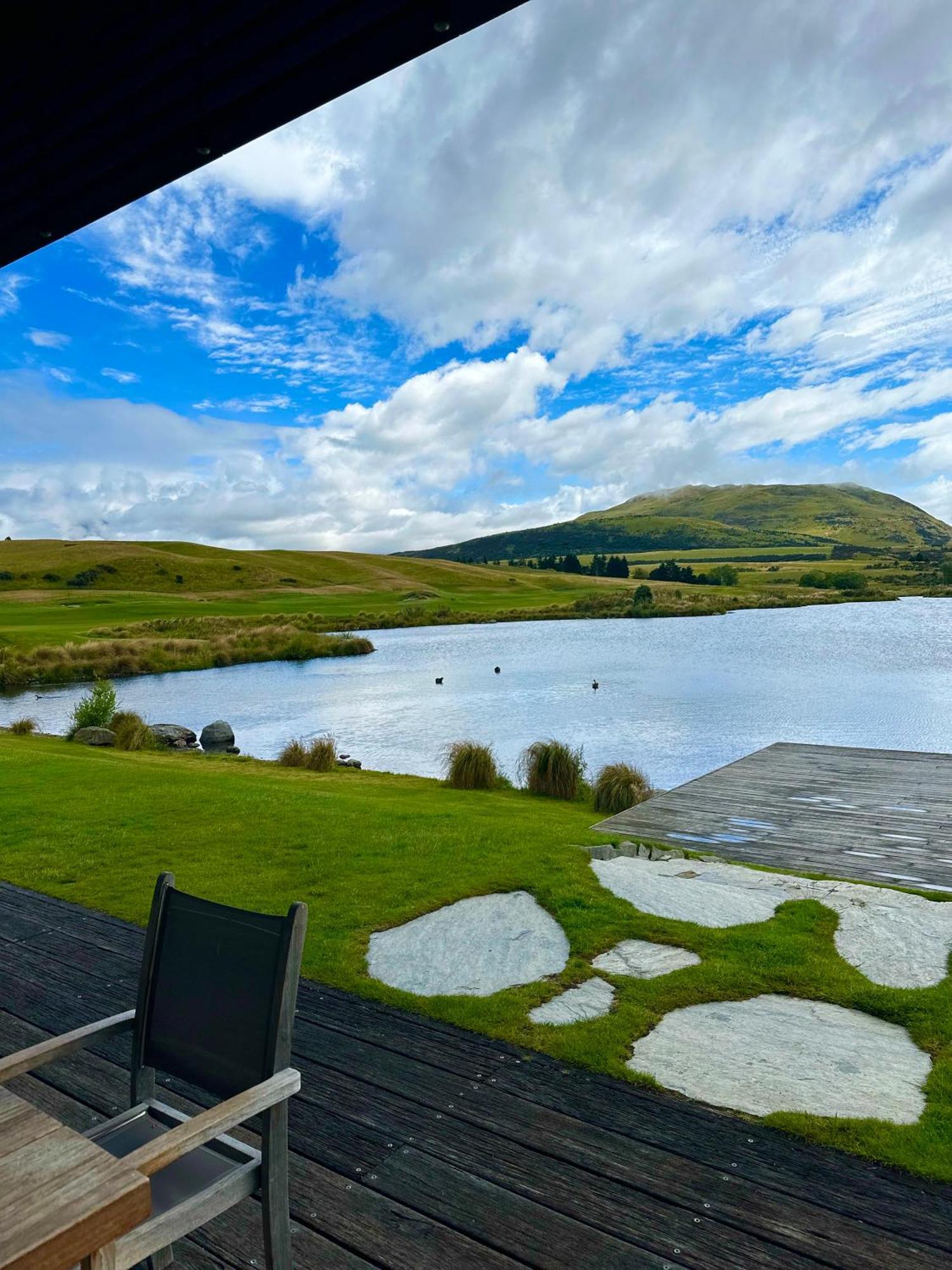 Remarkable View With Hot Tub Frankton Buitenkant foto