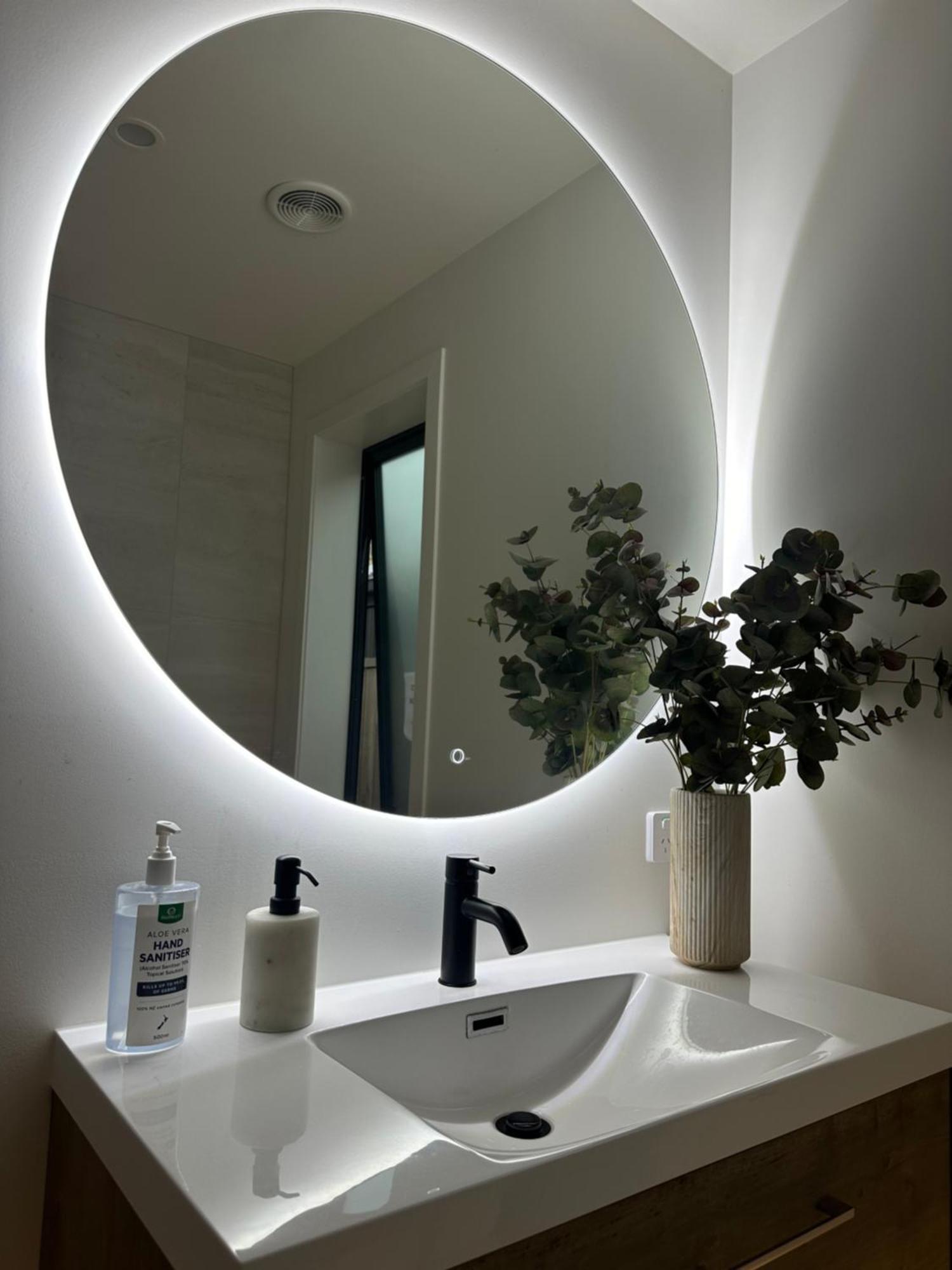 Remarkable View With Hot Tub Frankton Kamer foto