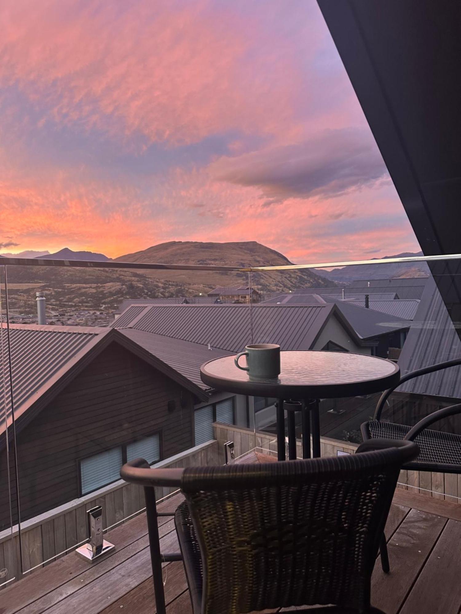 Remarkable View With Hot Tub Frankton Buitenkant foto